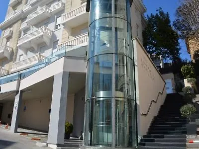 Otel Astoria 4*