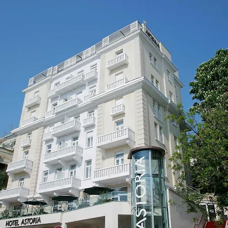 Otel Astoria 4*